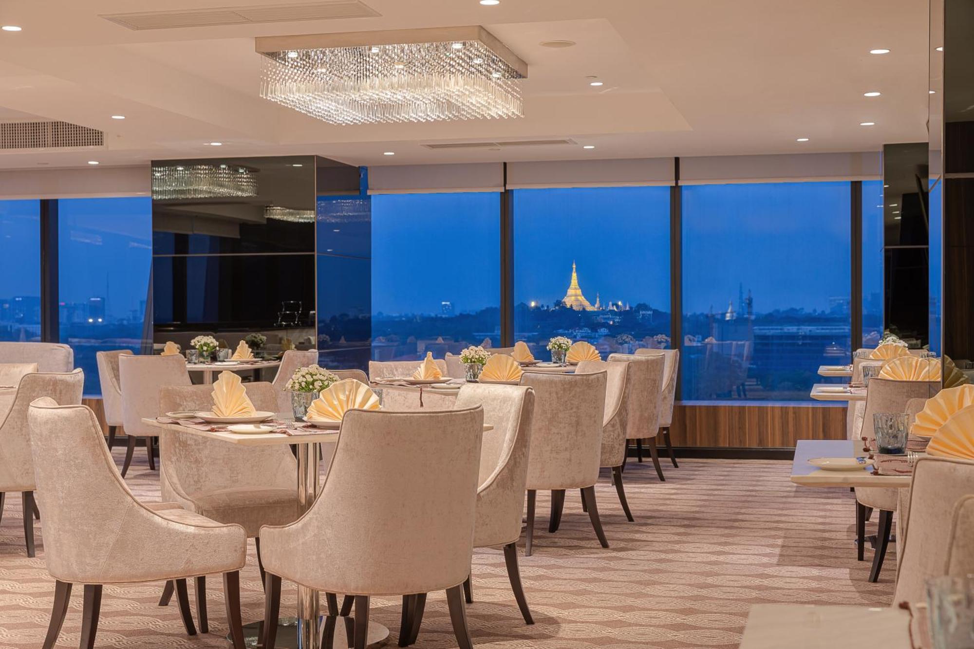 Yangon Thanlwin Hotel Экстерьер фото