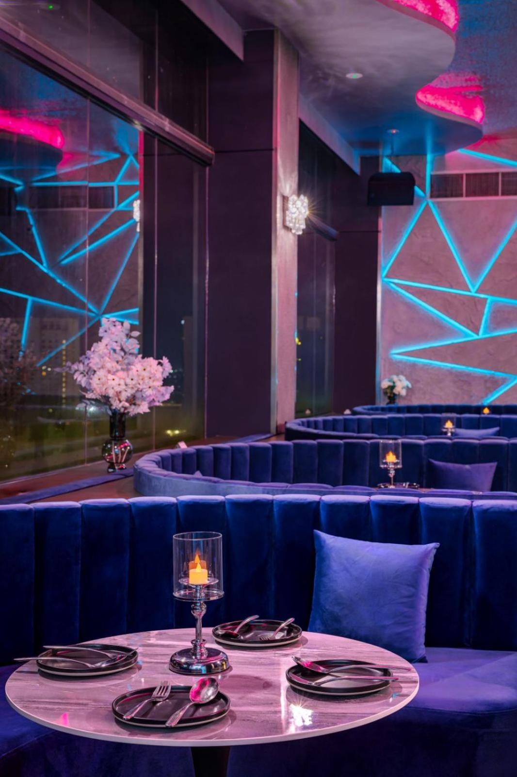 Yangon Thanlwin Hotel Экстерьер фото